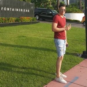 Meet your Posher, Ariel